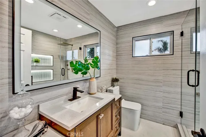 17351 Buttonwood Street, Fountain Valley, California 92708