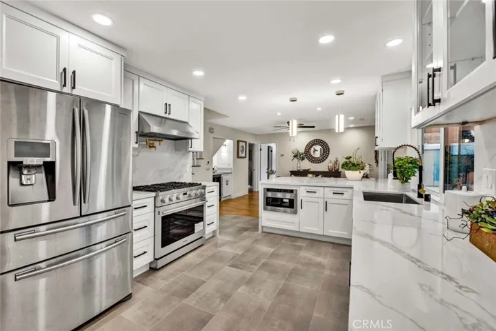 17351 Buttonwood Street, Fountain Valley, California 92708