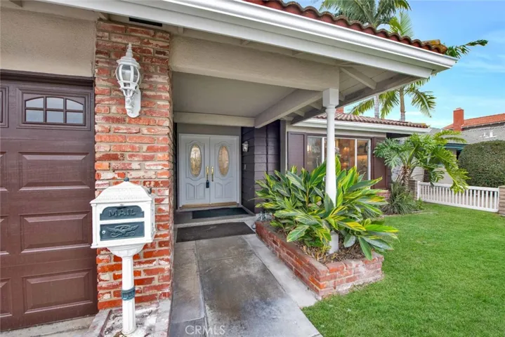 17351 Buttonwood Street, Fountain Valley, California 92708