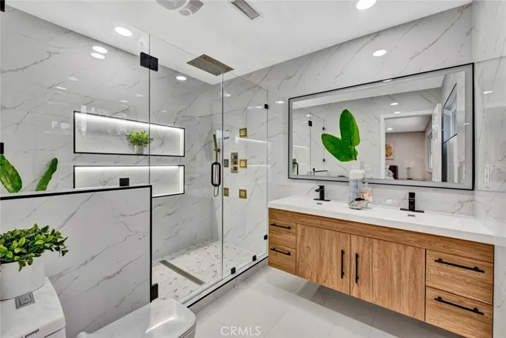 17351 Buttonwood Street, Fountain Valley, California 92708