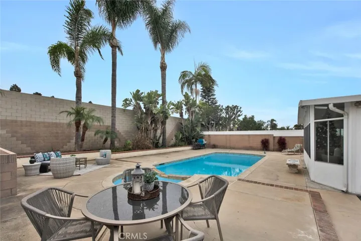 17351 Buttonwood Street, Fountain Valley, California 92708