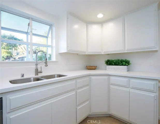 Guest House Kitchen