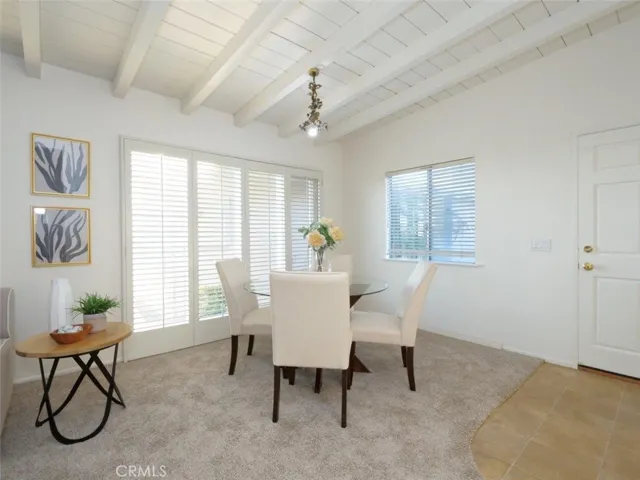 Guest House Dining Area