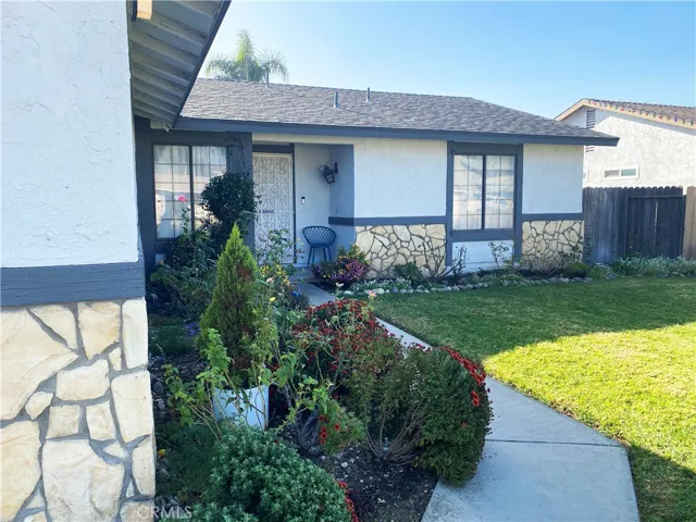 15505 Sandhurst Street, Fontana, California 92336