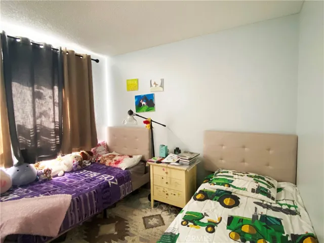 15505 Sandhurst Street, Fontana, California 92336