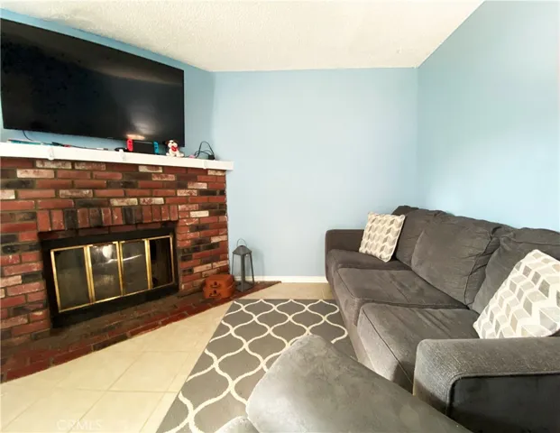 15505 Sandhurst Street, Fontana, California 92336