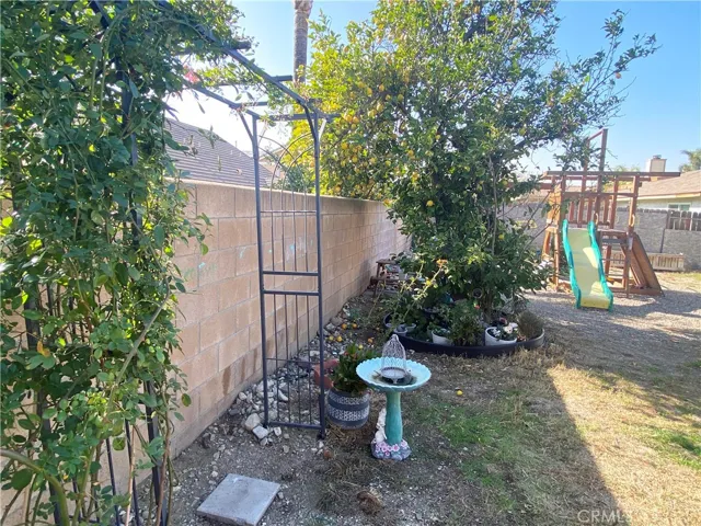 15505 Sandhurst Street, Fontana, California 92336