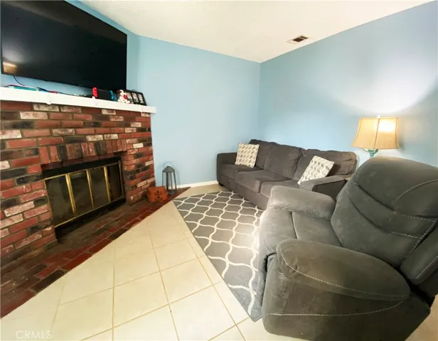 15505 Sandhurst Street, Fontana, California 92336