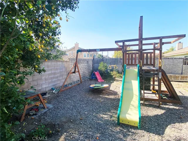 15505 Sandhurst Street, Fontana, California 92336