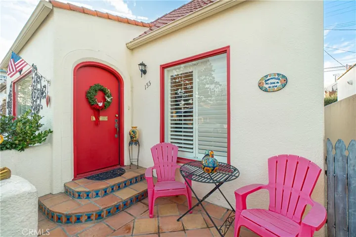 155 Glendora Avenue, Long Beach, California 90803
