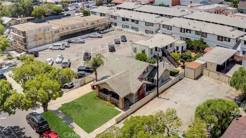 aerial shot - parking is for the front house, driveway only - others park on the street