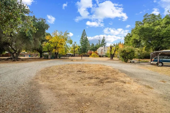 17105 Pine Avenue, Los Gatos, California 95032