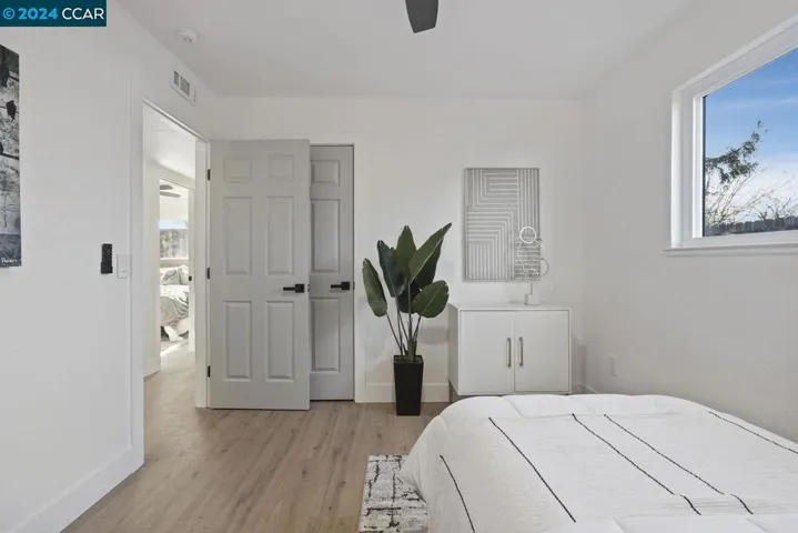710 Hewett Street, Santa Rosa, California 95401