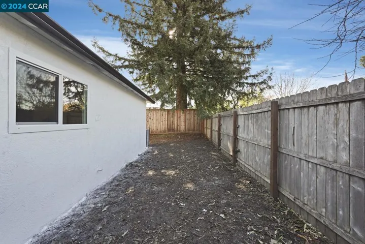 710 Hewett Street, Santa Rosa, California 95401