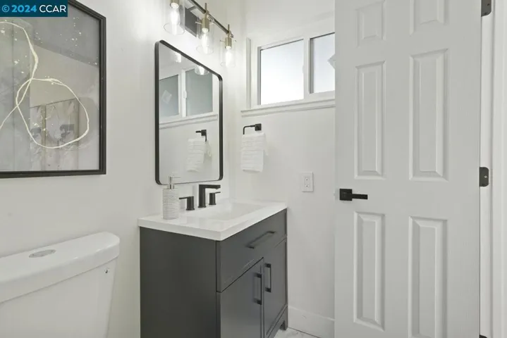 710 Hewett Street, Santa Rosa, California 95401