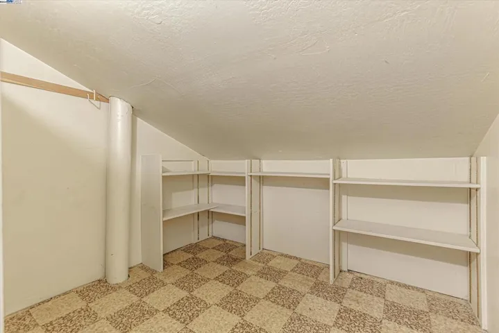 upstairs, walk-in closet