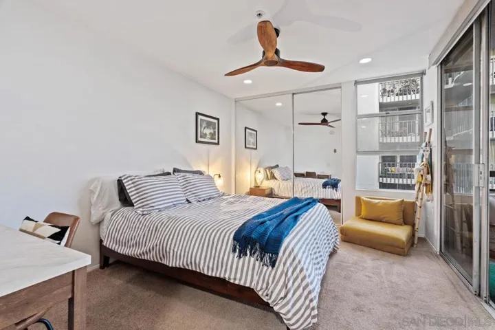 727 Sapphire Street 201, San Diego, California 92109