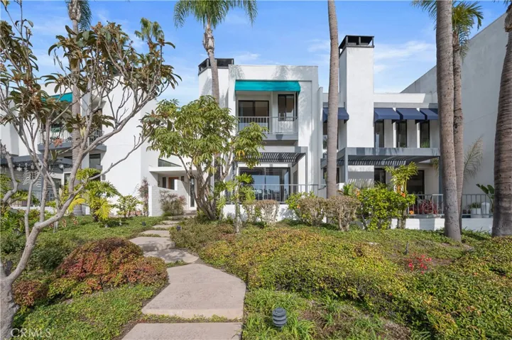 5532 Azure Way, Long Beach, California 90803