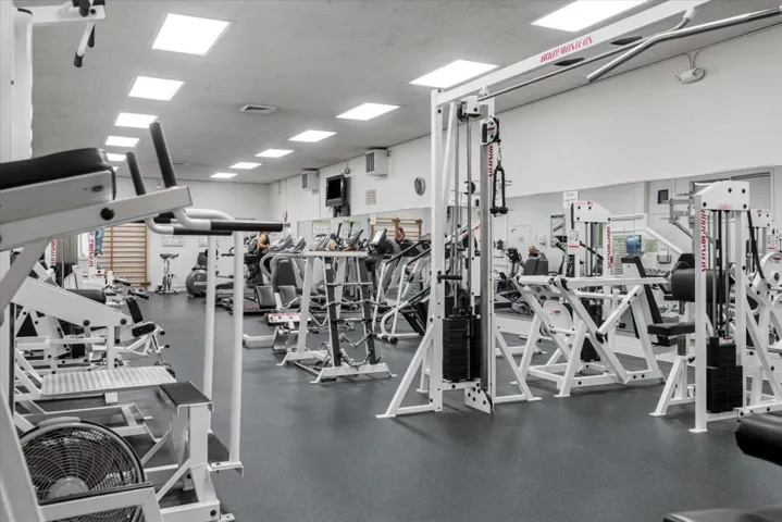 930 Peninsula Avenue 409, San Mateo, California 94401