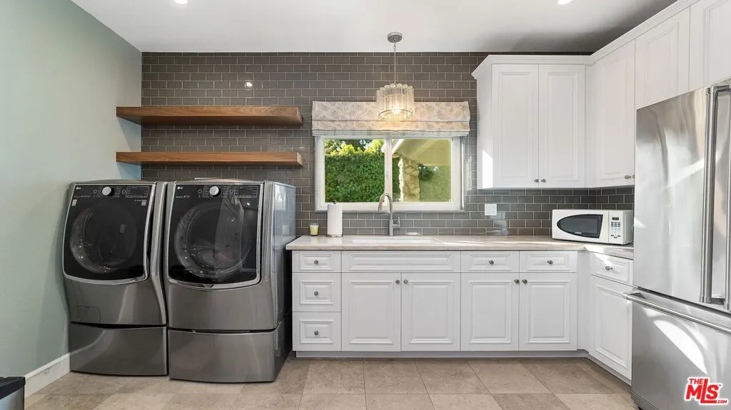 1047 Pomello Drive, Claremont, California 91711 home-pic-19