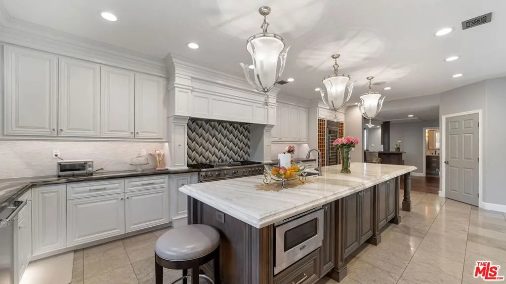 1047 Pomello Drive, Claremont, California 91711 home-pic-26