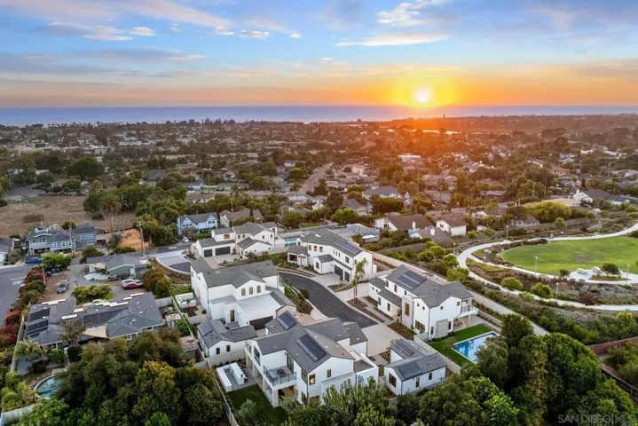 2924 Highland Dr., Carlsbad, California 92008