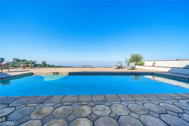 3268 Crownview Drive, Rancho Palos Verdes, California 90275