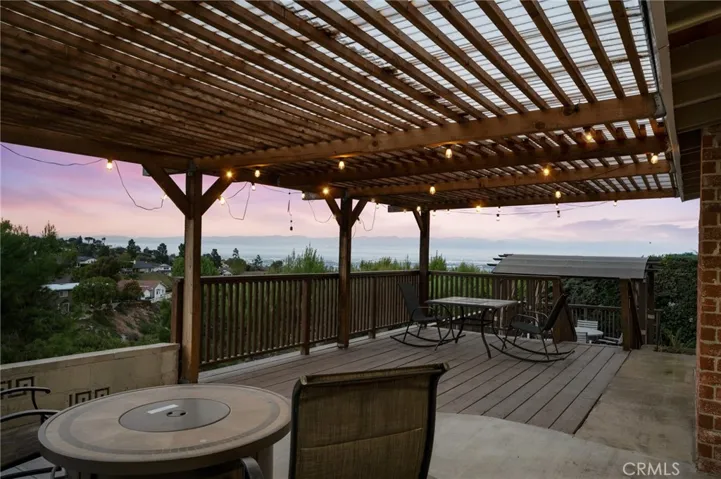 4903 Browndeer Lane, Rancho Palos Verdes, California 90275