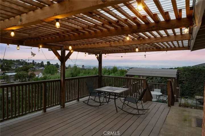 4903 Browndeer Lane, Rancho Palos Verdes, California 90275