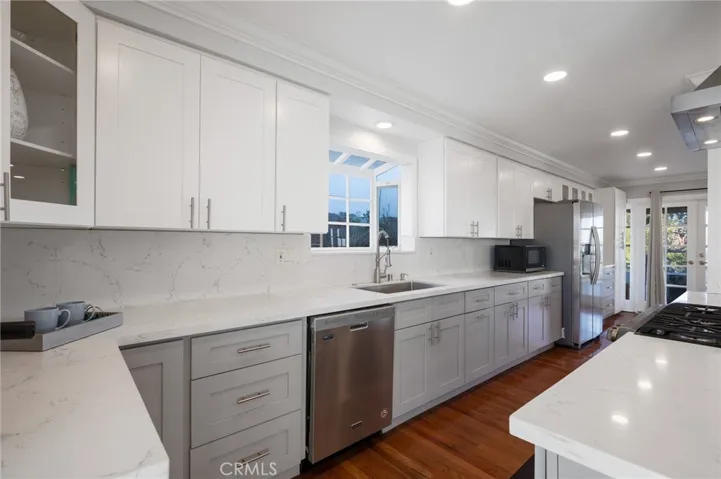 4903 Browndeer Lane, Rancho Palos Verdes, California 90275