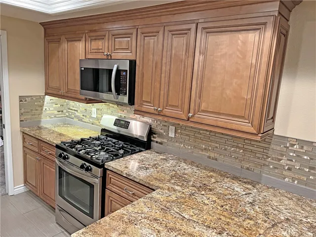 945 S Ridgecrest Cir, Anaheim Hills, California 92807