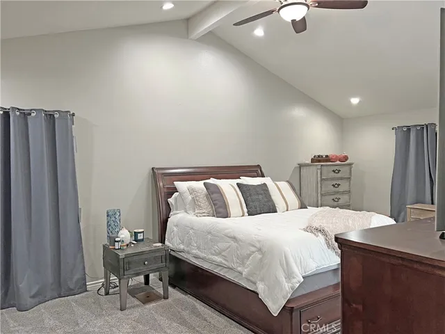945 S Ridgecrest Cir, Anaheim Hills, California 92807