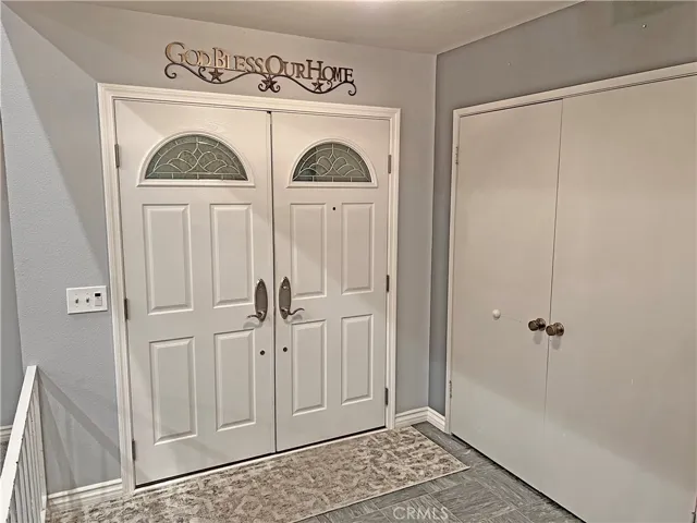 945 S Ridgecrest Cir, Anaheim Hills, California 92807