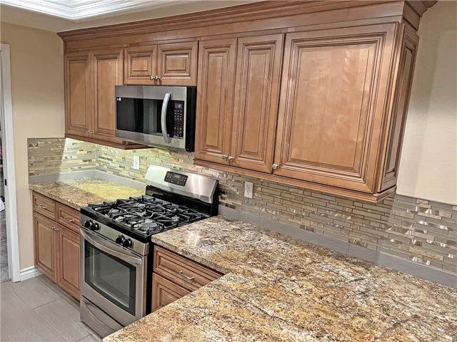 945 S Ridgecrest Cir, Anaheim Hills, California 92807