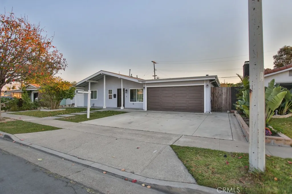 9422 Krepp Drive, Huntington Beach, California 92646 home-pic-1