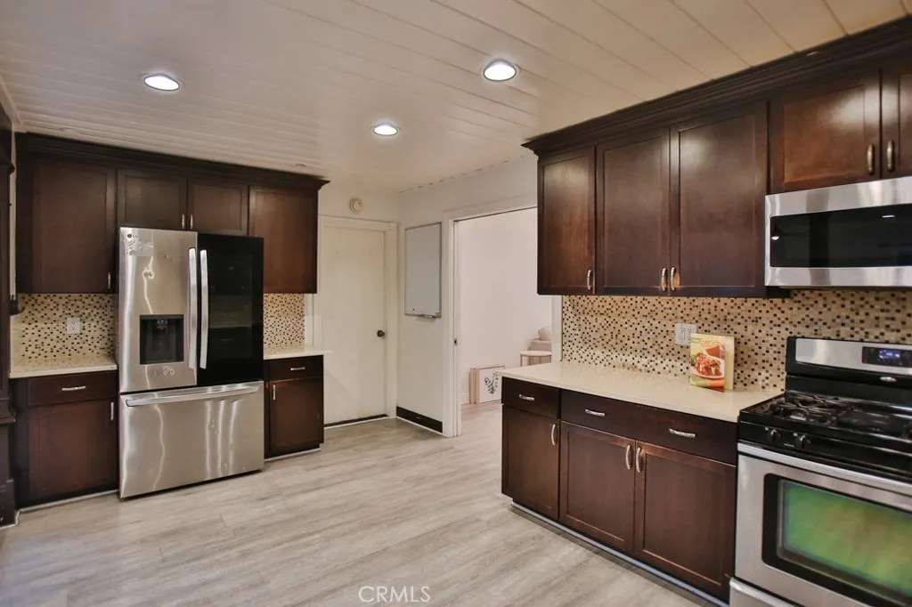 9422 Krepp Drive, Huntington Beach, California 92646 home-pic-6