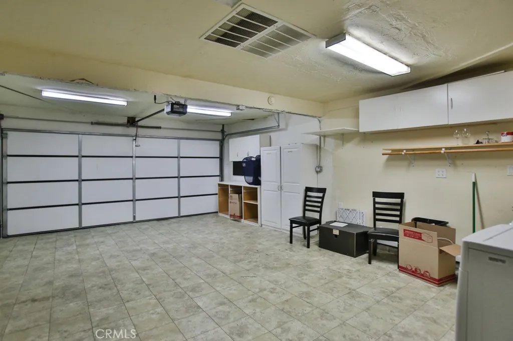 9422 Krepp Drive, Huntington Beach, California 92646 home-pic-23