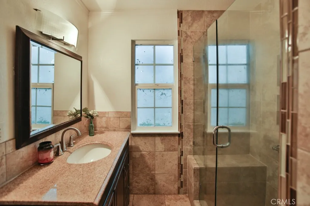 9422 Krepp Drive, Huntington Beach, California 92646 home-pic-12