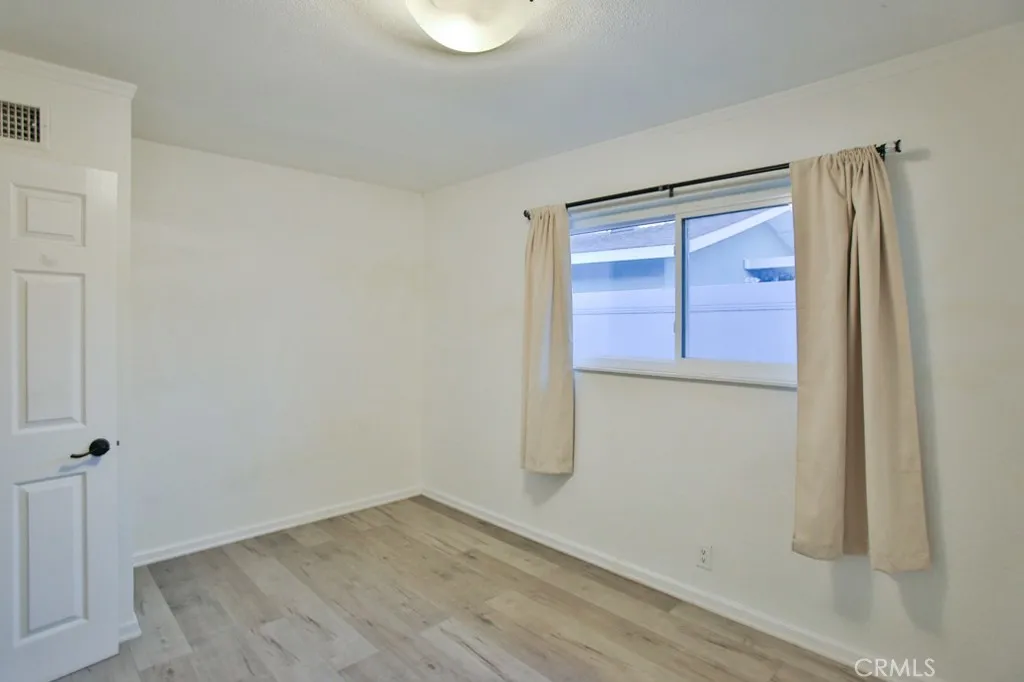 9422 Krepp Drive, Huntington Beach, California 92646 home-pic-15