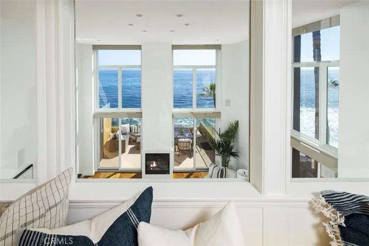 937 Gaviota Drive, Laguna Beach, California 92651