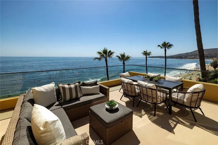 937 Gaviota Drive, Laguna Beach, California 92651