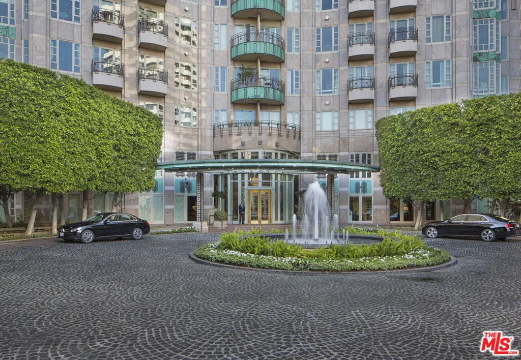 10580 Wilshire Boulevard 8sw, Los Angeles, California 90024 home-pic-1