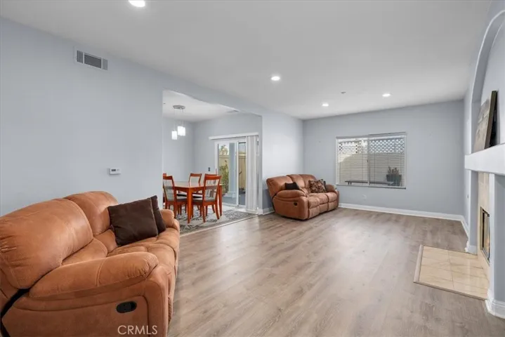 502 S Maria Avenue, Redondo Beach, California 90277
