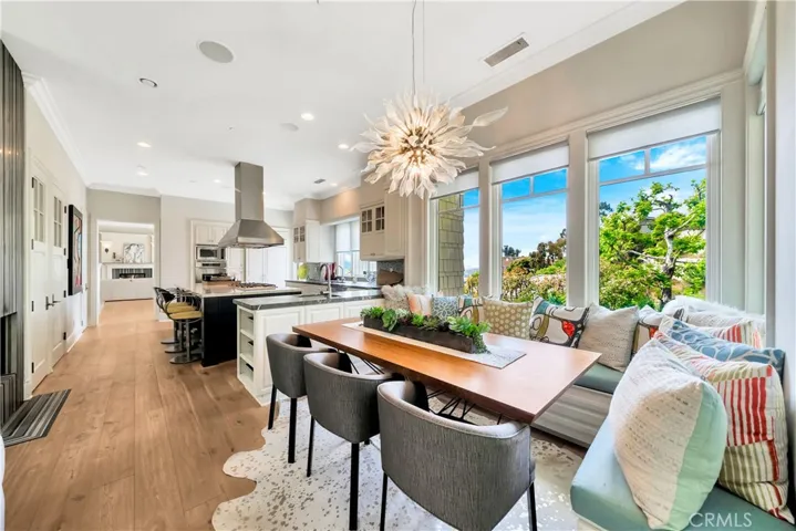 803 Gainsborough Drive, Laguna Beach, California 92651