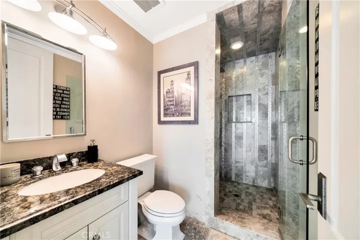 803 Gainsborough Drive, Laguna Beach, California 92651