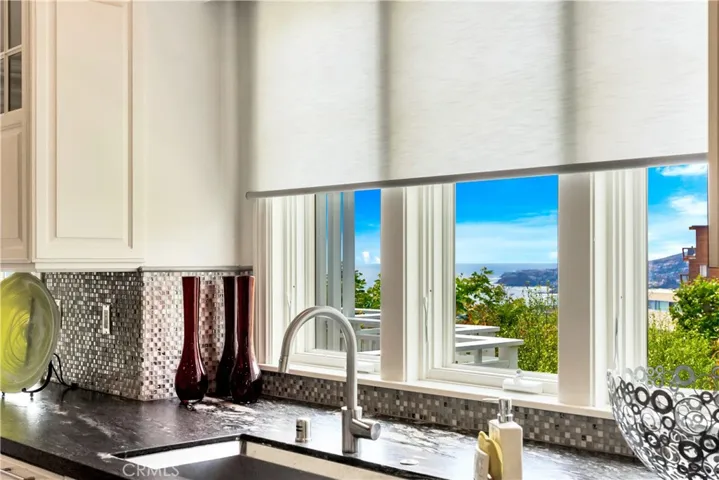 803 Gainsborough Drive, Laguna Beach, California 92651