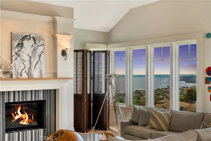 803 Gainsborough Drive, Laguna Beach, California 92651