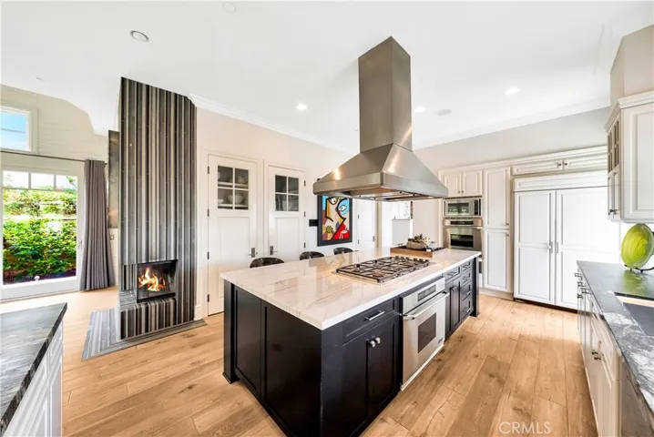 803 Gainsborough Drive, Laguna Beach, California 92651