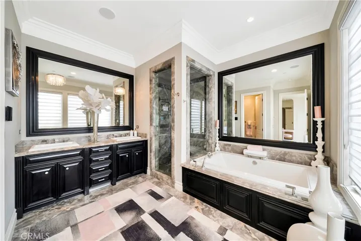 803 Gainsborough Drive, Laguna Beach, California 92651