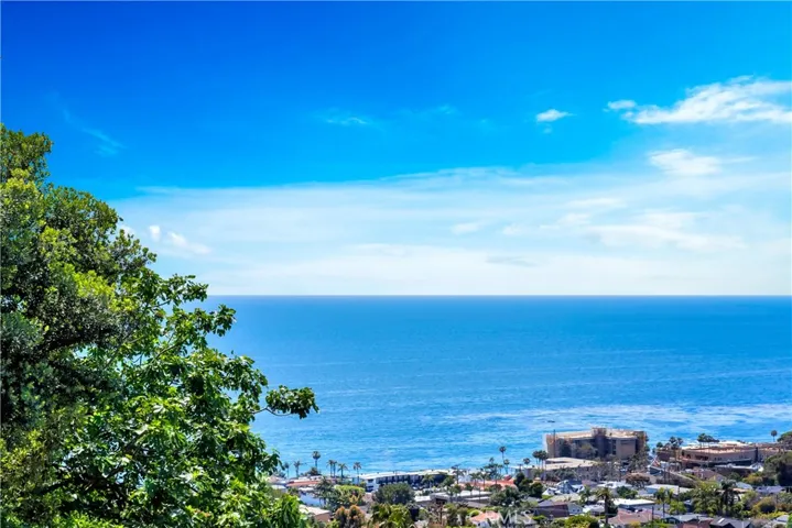 803 Gainsborough Drive, Laguna Beach, California 92651